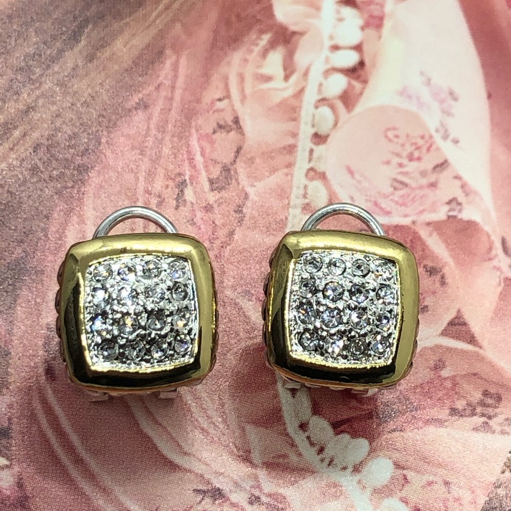 🌟 Silver Gold Earrings - Picture 2 of 5
